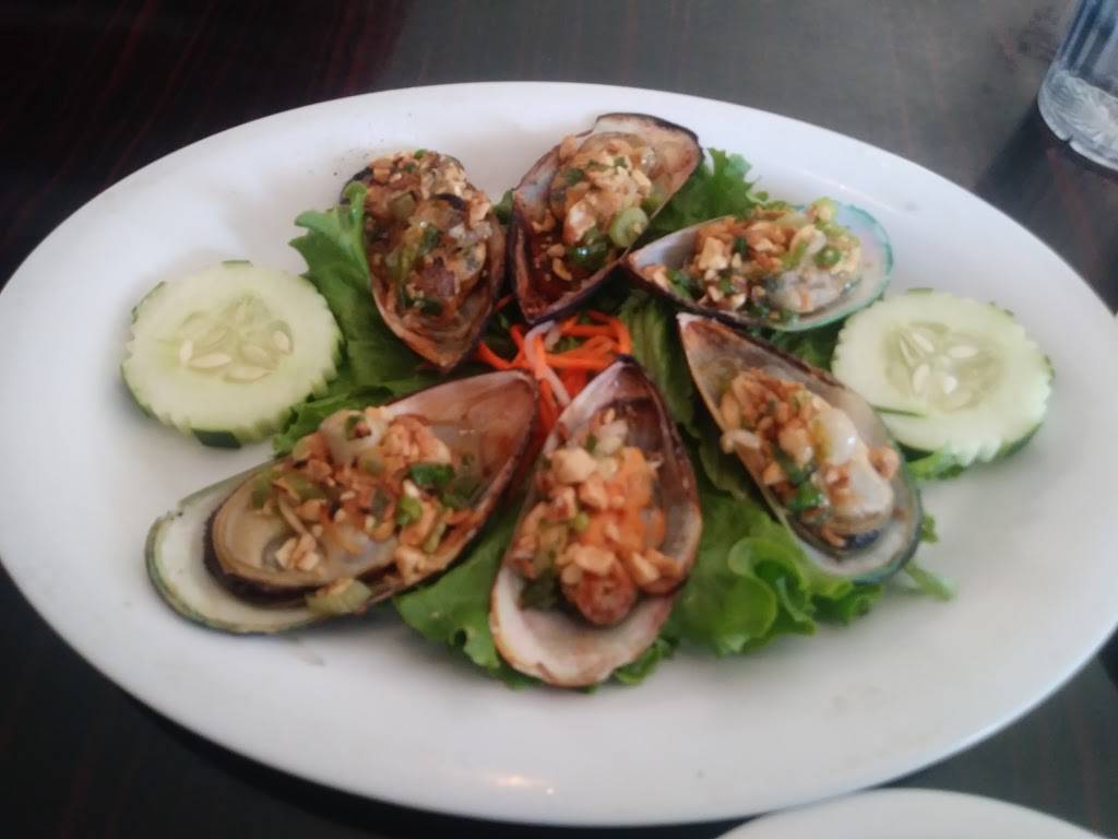 Pho Real | restaurant | 2399 Littleton Main St, Littleton, CO 80120, USA | 7206386884 OR +1 720-638-6884