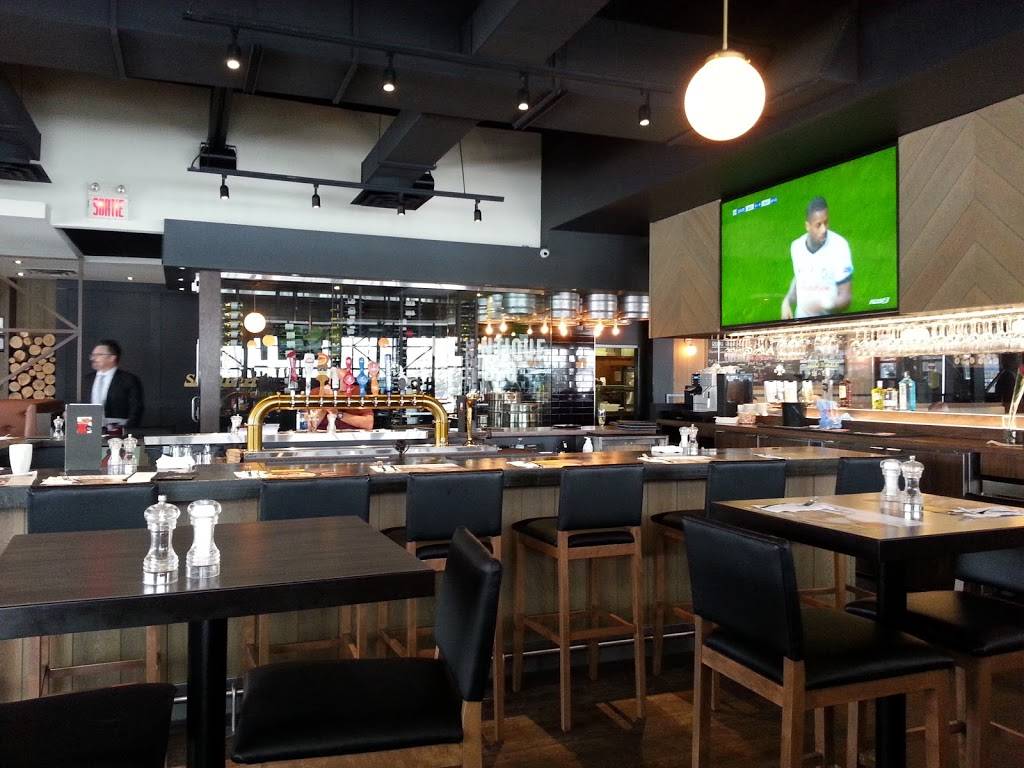 Rôtisserie St-Hubert | restaurant | 5885 Boulevard Cousineau, Saint-Hubert, QC J3Y 7P5, Canada | 5143855555 OR +1 514-385-5555