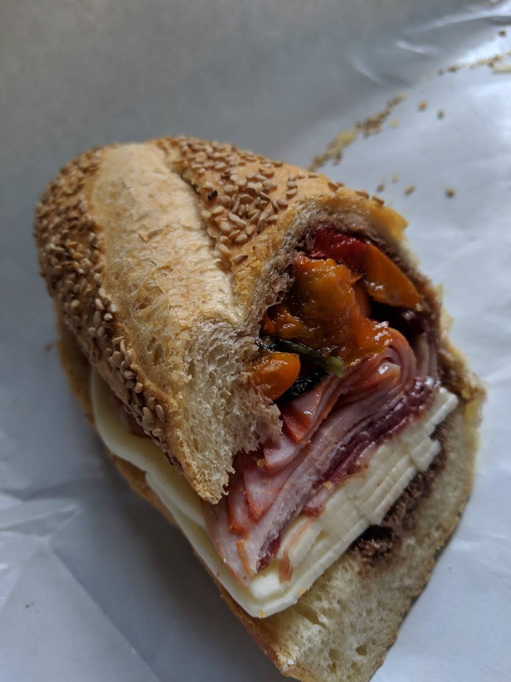 A Family Affair Italian Deli & Catering | meal takeaway | 23-17, Broadway, Fair Lawn, NJ 07410, USA | 2017962882 OR +1 201-796-2882