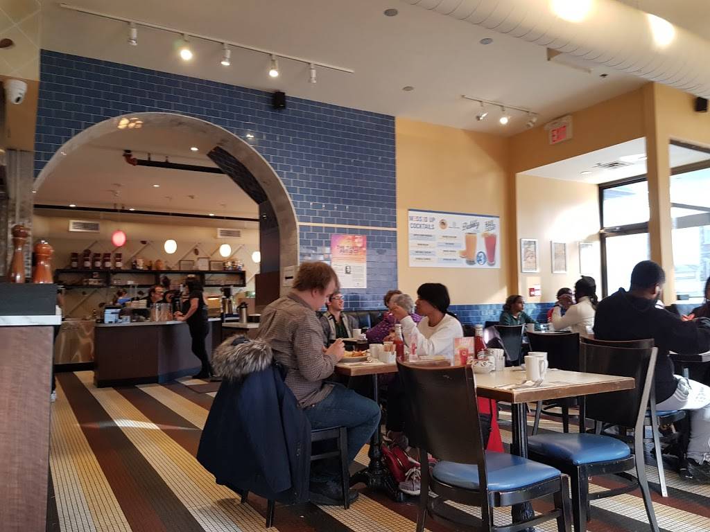 Boom Breakfast & Co | restaurant | 1036 St Clair Ave W, Toronto, ON M6E 1A4, Canada | 4166573447 OR +1 416-657-3447