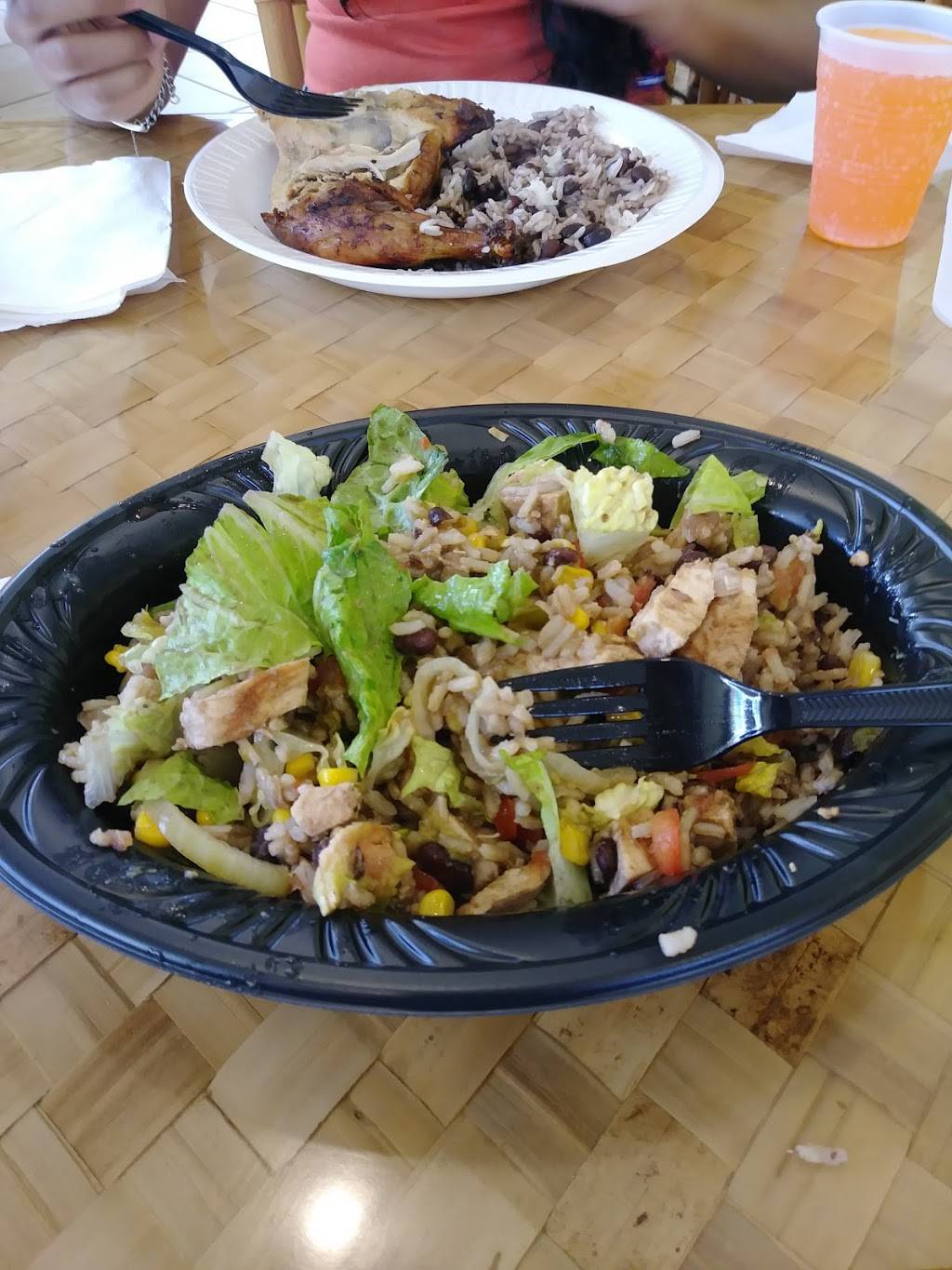 Pollo Tropical | restaurant | 16201 SW 88th St, Miami, FL 33196, USA | 3057521877 OR +1 305-752-1877