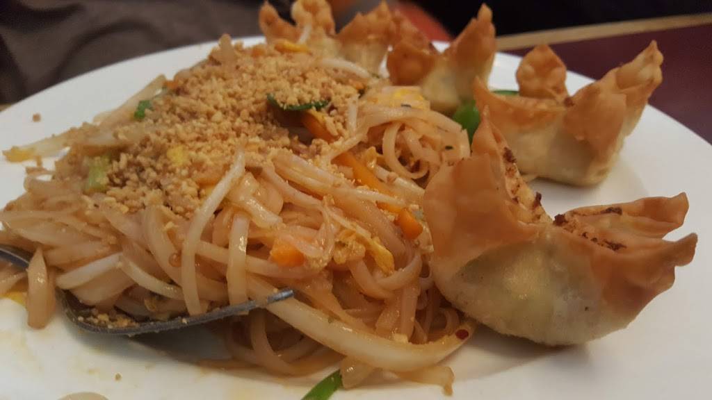 Yang Ming | restaurant | 341 S Broadway, Salem, NH 03079, USA | 6038982888 OR +1 603-898-2888