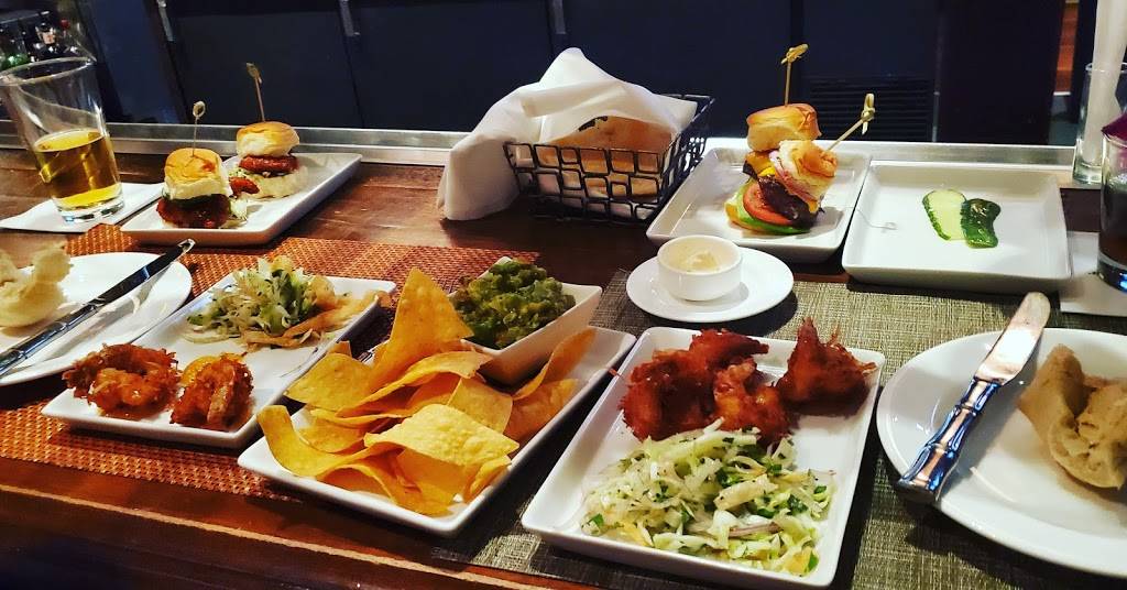 Tommy Bahama Restaurant, Bar & Store | restaurant | 6635 S Las Vegas Blvd, Las Vegas, NV 89119, USA | 7029486828 OR +1 702-948-6828