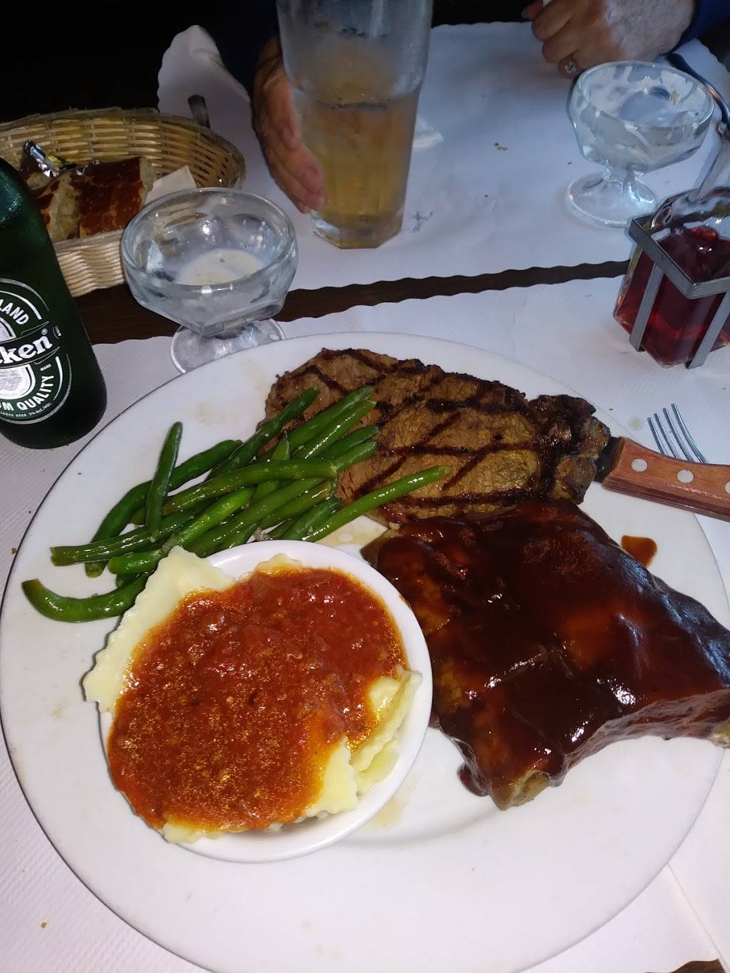 The Hayward Ranch | restaurant | 22877 Mission Blvd, Hayward, CA 94541, USA | 5105375522 OR +1 510-537-5522