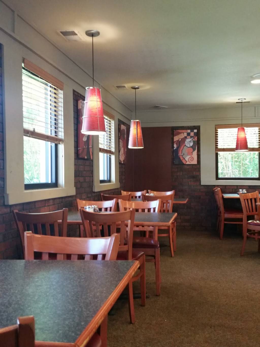 Pizza Hut | meal takeaway | 116 S Bickett Blvd, Louisburg, NC 27549, USA | 9194966400 OR +1 919-496-6400