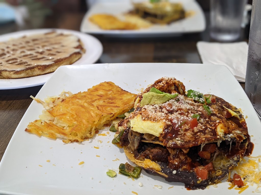 Baja Cafe on Broadway | restaurant | 7002 E Broadway Blvd, Tucson, AZ 85710, USA | 5204954772 OR +1 520-495-4772