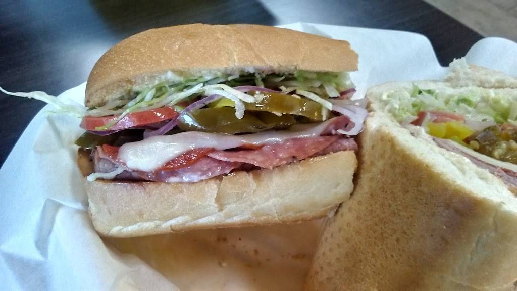 Deli Delicious | restaurant | 1600 Marion St, Kingsburg, CA 93631, USA | 5594199071 OR +1 559-419-9071