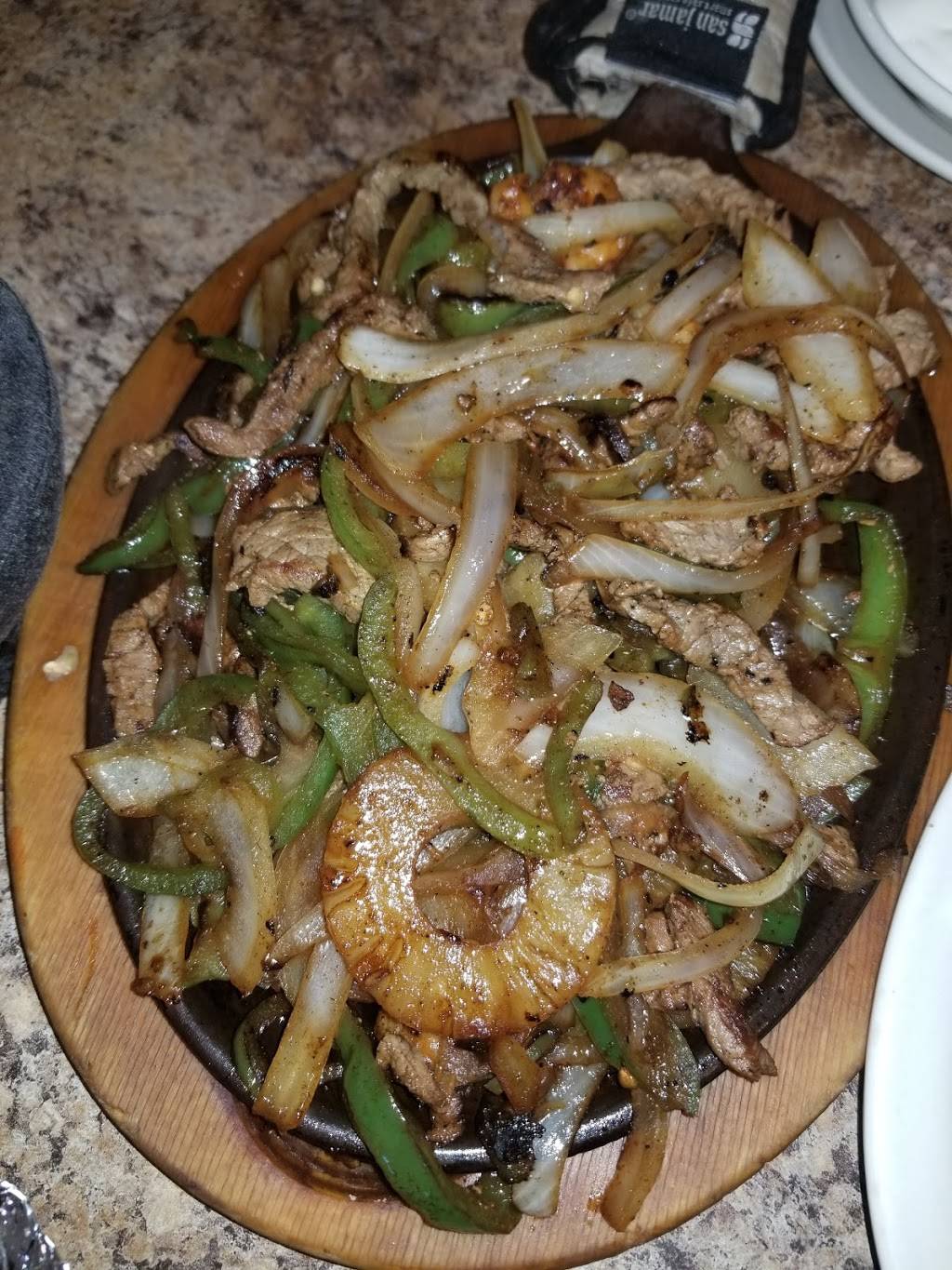 Camino Real | restaurant | 3205 S Church St, Murfreesboro, TN 37127, USA | 6159079692 OR +1 615-907-9692