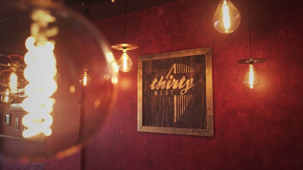 The Turntable at Thirty One West | restaurant | 31 W Church St, Newark, OH 43055, USA | 8338447891 OR +1 833-844-7891