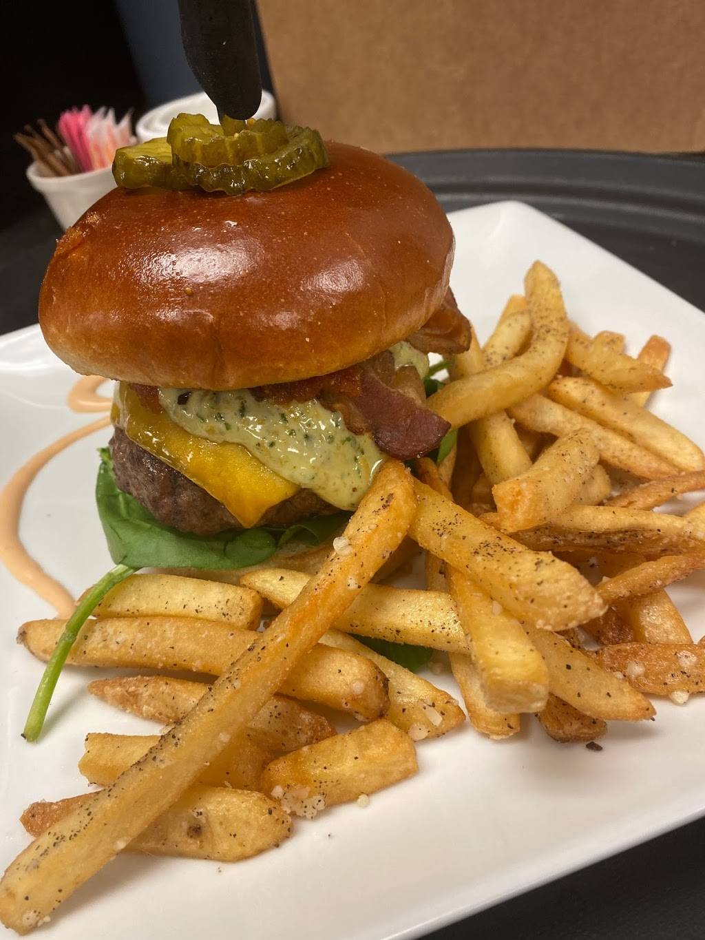 Broken Spoon Restaurant & Lounge | restaurant | 120 International Pkwy Suite 140, Heathrow, FL 32746, USA | 4078077444 OR +1 407-807-7444