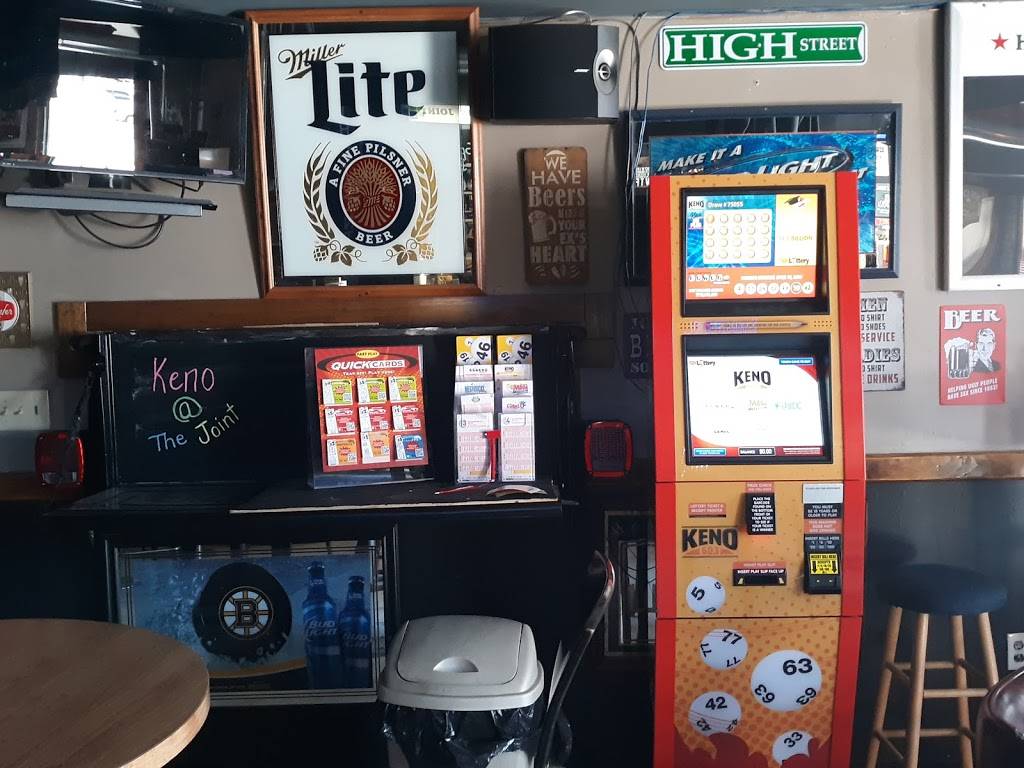 The Joint Bar & Grill | restaurant | 24 Mechanic St, Farmington, NH 03835, USA | 6039238803 OR +1 603-923-8803