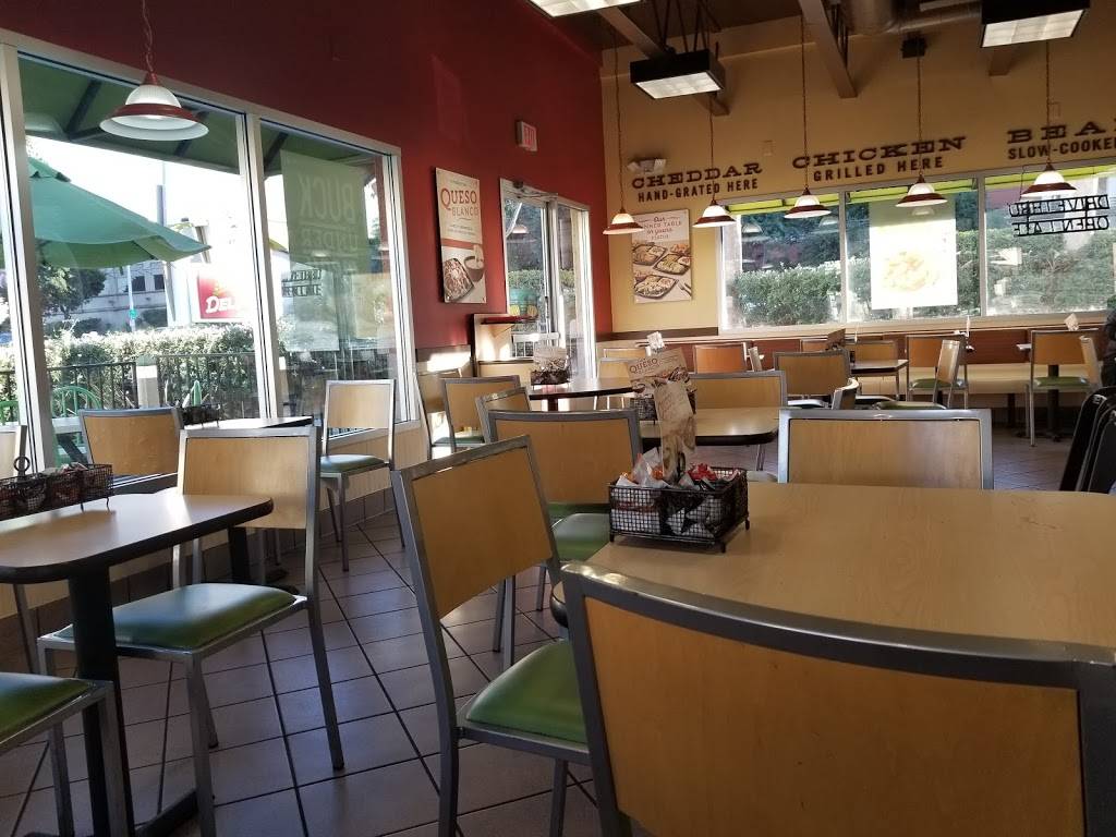 Del Taco | meal takeaway | 24909 Pico Canyon Rd, Stevenson Ranch, CA 91381, USA | 6612556098 OR +1 661-255-6098