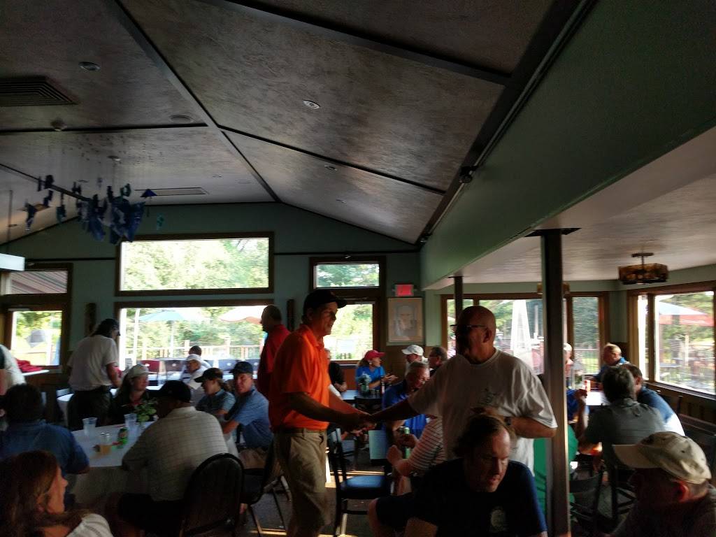 Windham Seasons Bar and Grill | restaurant | 184 Club Rd, North Windham, CT 06256, USA | 8604564211 OR +1 860-456-4211