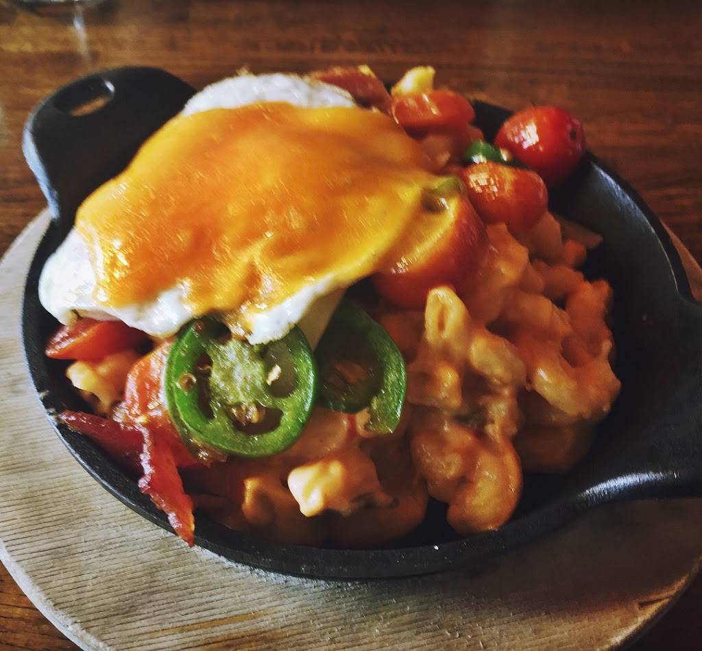 South Kitchen + Bar | restaurant | 247 E Washington St, Athens, GA 30601, USA | 7063956125 OR +1 706-395-6125