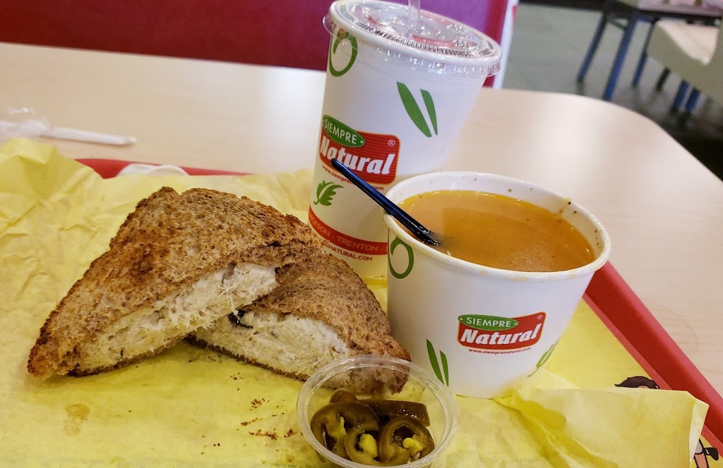 Siempre Natural South 10th | restaurant | 901 S 10th St # 220, McAllen, TX 78501, USA | 9566272853 OR +1 956-627-2853