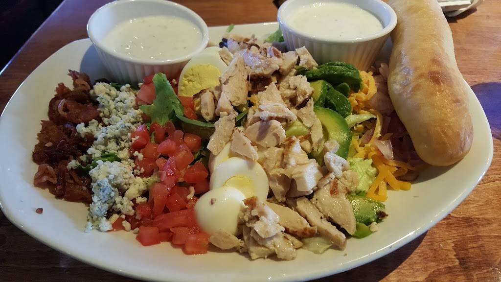 Joe Sensers Sports Theater | restaurant | 2350 Cleveland Ave N, Roseville, MN 55113, USA | 6516311781 OR +1 651-631-1781