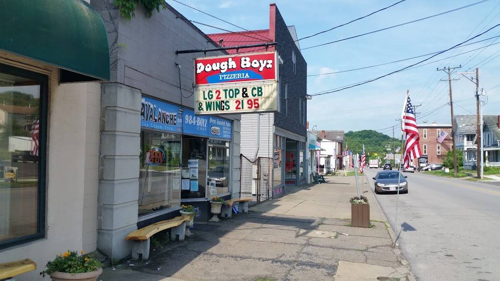 Doughboyz Pizza | restaurant | 216 5th St, Beverly, OH 45715, USA | 7409842315 OR +1 740-984-2315