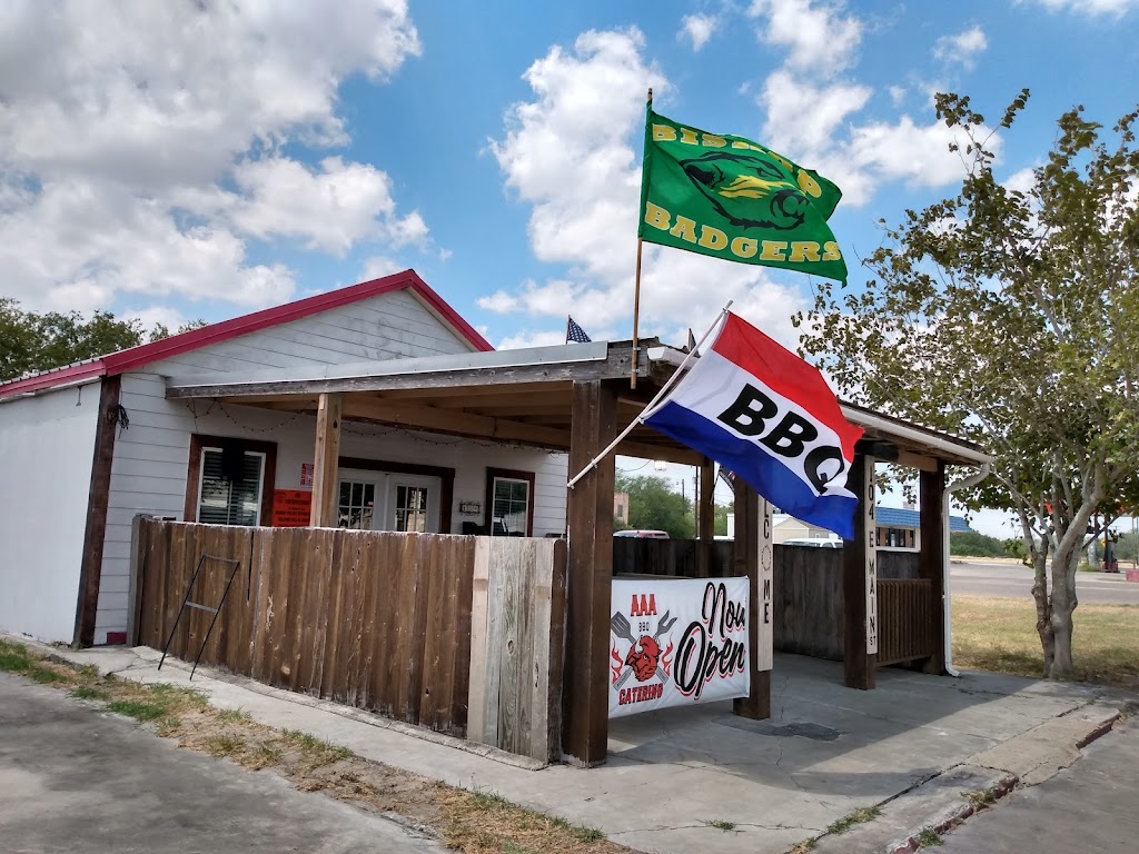 AAA BBQ | restaurant | 104 E Main St, Bishop, TX 78343, USA | 3612904600 OR +1 361-290-4600
