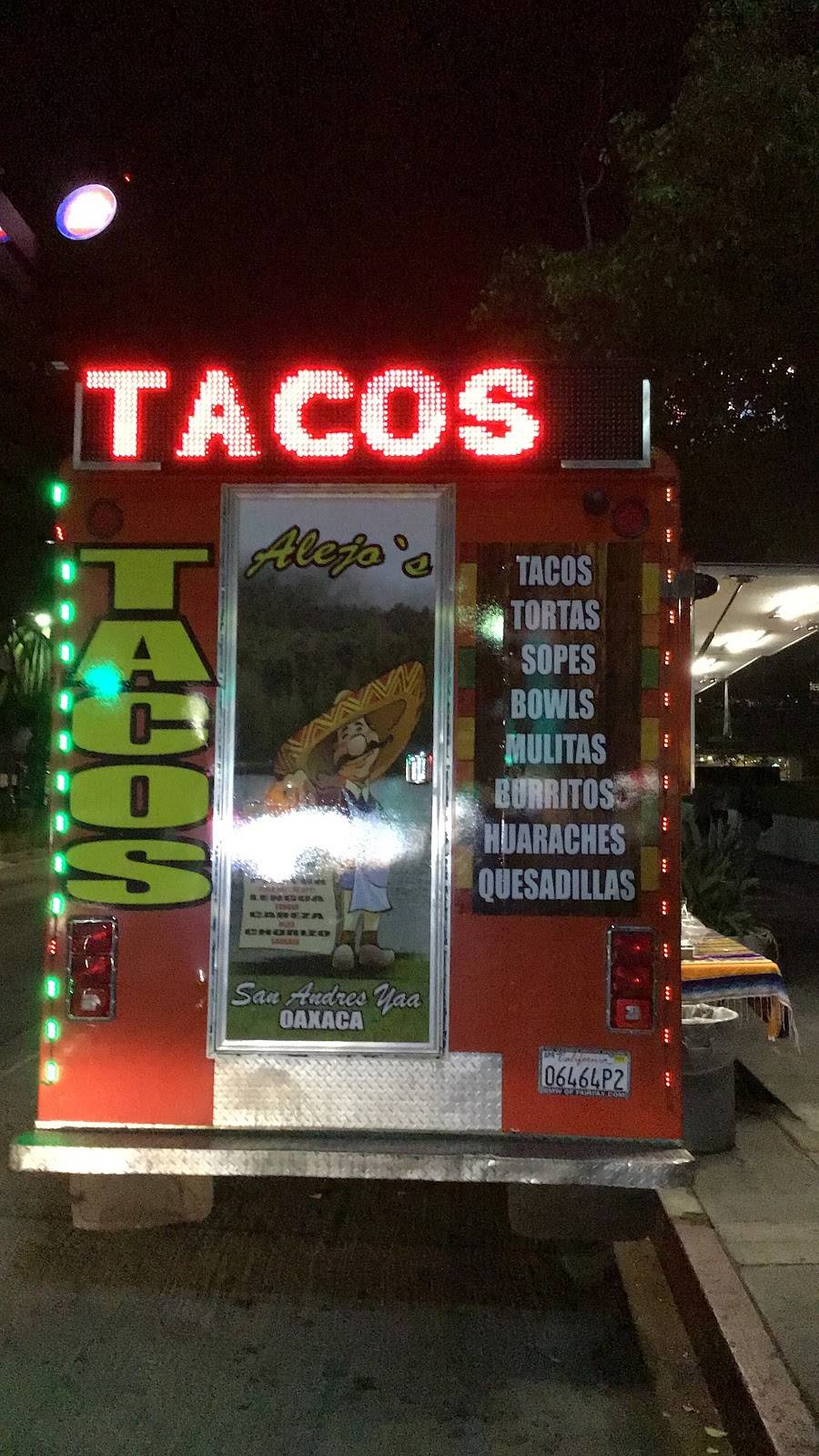 Alejo’s Tacos | restaurant | 1812 S Manhattan Pl, Los Angeles, CA 90005, USA | 3233088719 OR +1 323-308-8719