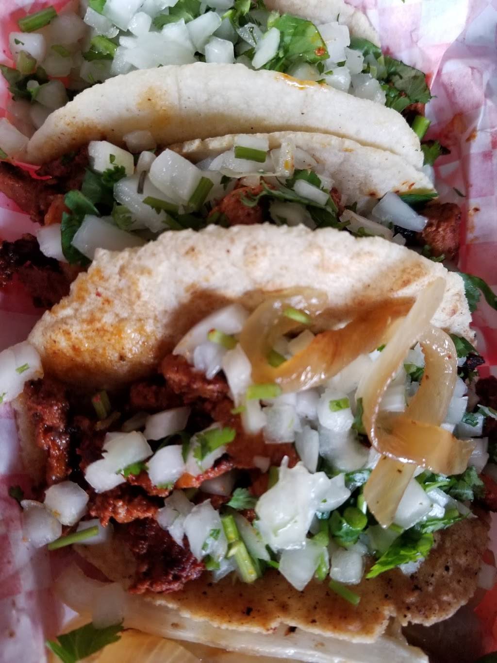 Ricos Elotes El Tocallo | restaurant | 527 Sunset Ave, Dallas, TX 75208, USA | 2149423557 OR +1 214-942-3557