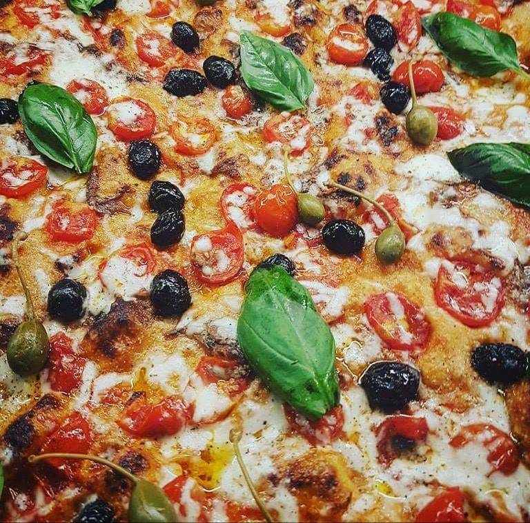Antonios Pizzeria | meal delivery | 2805 38th Ave N, St. Petersburg, FL 33713, USA | 7273279990 OR +1 727-327-9990
