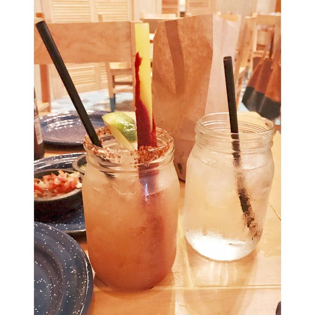 La Fisheria | restaurant | 213 Milam St, Houston, TX 77002, USA | 7138021712 OR +1 713-802-1712