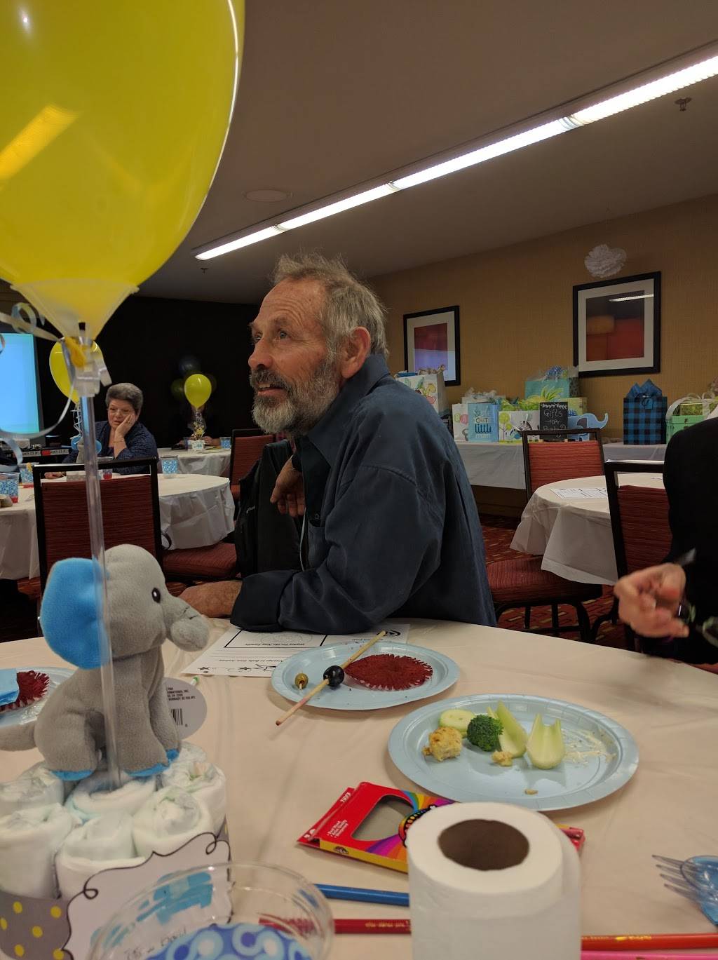 The Bistro | restaurant | 3050 NW Stucki Pl, Hillsboro, OR 97124, USA | 5036901800 OR +1 503-690-1800