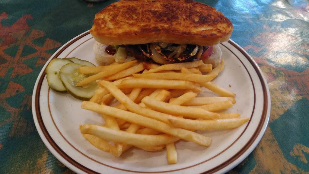 Richards Ranch House | restaurant | 400 W North St, Kendallville, IN 46755, USA | 2603474069 OR +1 260-347-4069