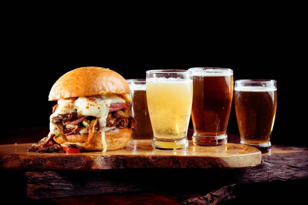 Blvd Brgr Company | restaurant | 2145 Ventura Blvd, Camarillo, CA 93010, USA | 8053899200 OR +1 805-389-9200