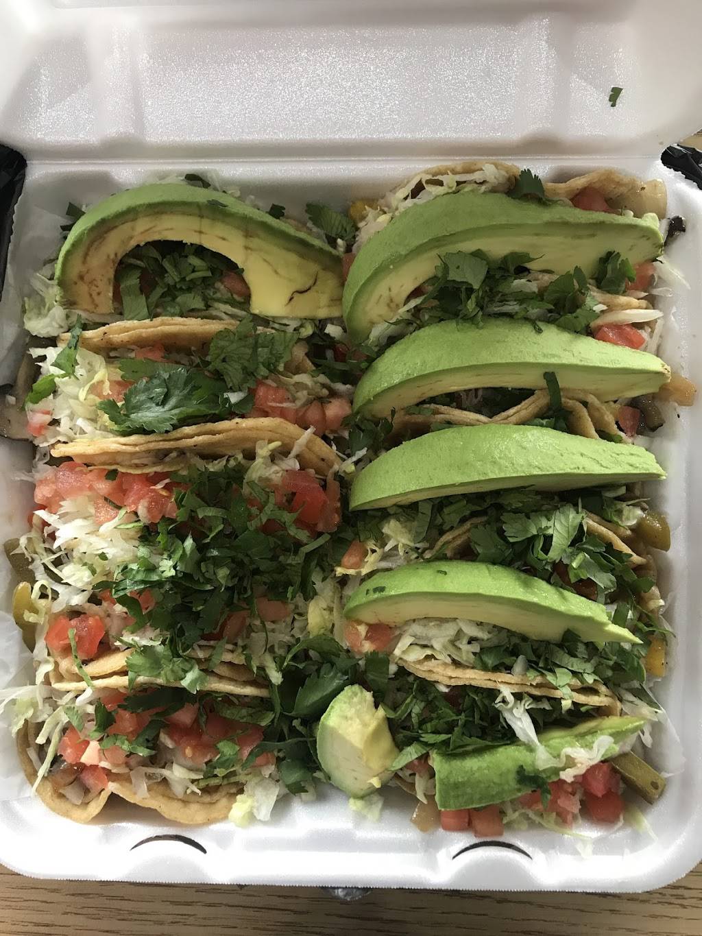 Tacos Maui | restaurant | 1913 S Chicago St Unit E, Joliet, IL 60436, USA | 8159199792 OR +1 815-919-9792