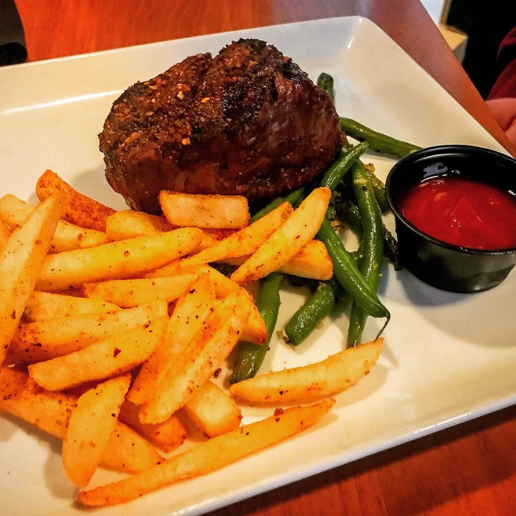 The Olde Spitfire Grille | restaurant | 1517 Broad St, Greensburg, PA 15601, USA | 7242056402 OR +1 724-205-6402