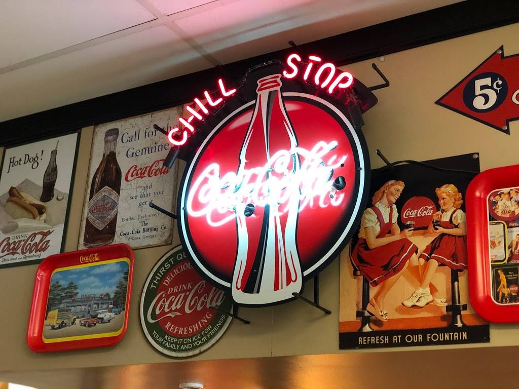 Malt Shop | restaurant | 5600 Auburn St # S, Bakersfield, CA 93306, USA | 6618721088 OR +1 661-872-1088