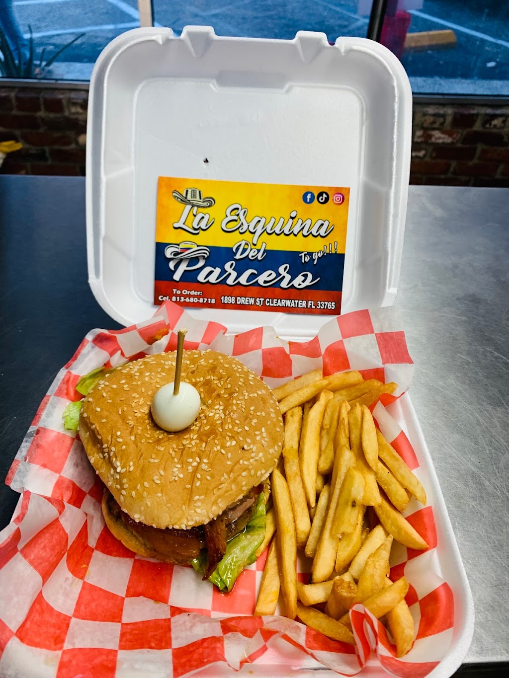 LA ESQUINA DE EL PARCERO | restaurant | 1898 Drew St, Clearwater, FL 33765, USA | 8136808718 OR +1 813-680-8718