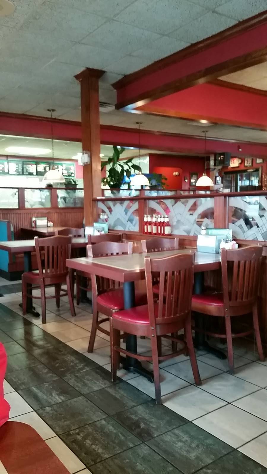 Clock Restaurant Boiling Spgs | restaurant | 3597 Boiling Springs Rd, Boiling Springs, SC 29316, USA | 8648140033 OR +1 864-814-0033