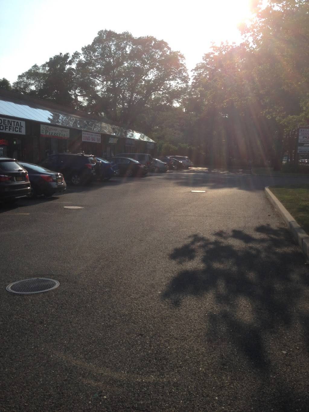 Sapore Fino | restaurant | 400 Horseblock Road, Farmingville, NY 11738, USA | 6317326000 OR +1 631-732-6000