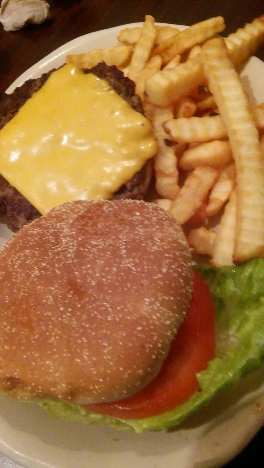 Juans Chuck Wagon Restaurant | restaurant | 1522 Grand Ave, Waukegan, IL 60085, USA | 8476234775 OR +1 847-623-4775