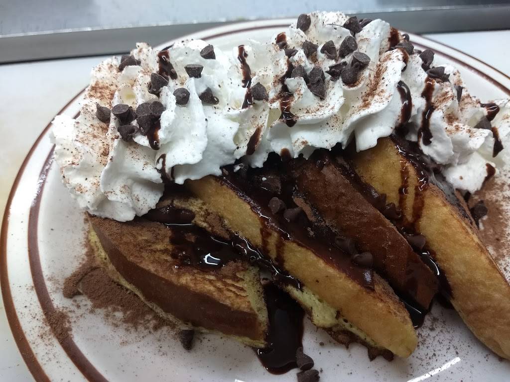 Haymakers Grille | restaurant | 1067 Worcester Rd, Barre, MA 01005, USA | 9782578500 OR +1 978-257-8500