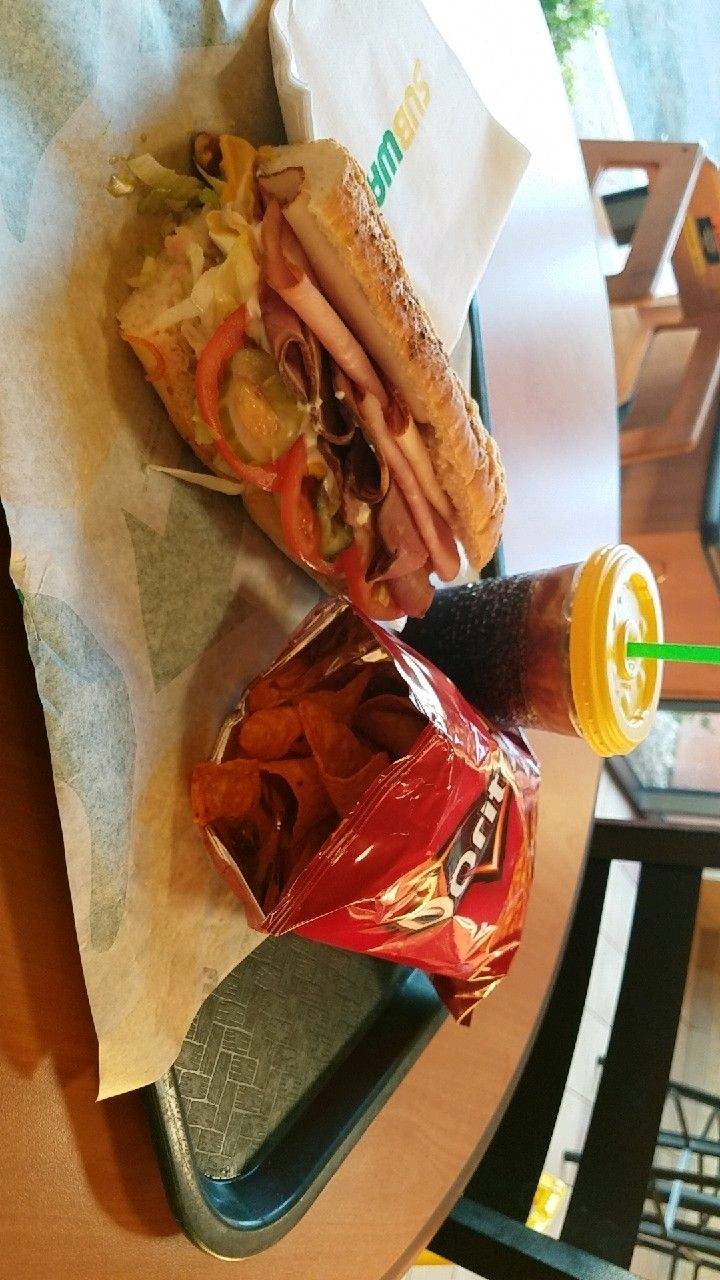 Subway | restaurant | 4150 E, Boulder Hwy #100, Las Vegas, NV 89121, USA | 7022072858 OR +1 702-207-2858