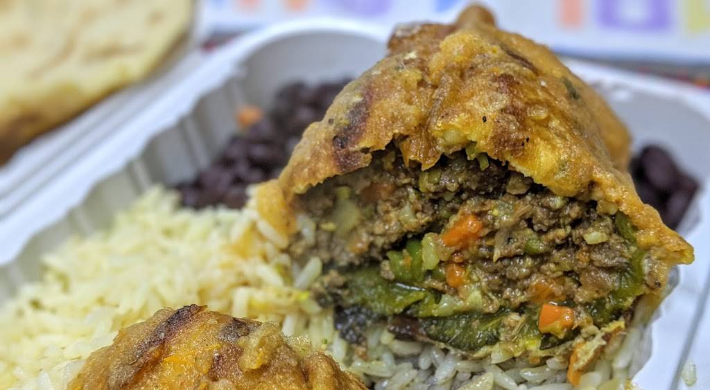 El Buen Chapin Deli | restaurant | 3915 5th Ave, Brooklyn, NY 11232, USA | 3476893689 OR +1 347-689-3689