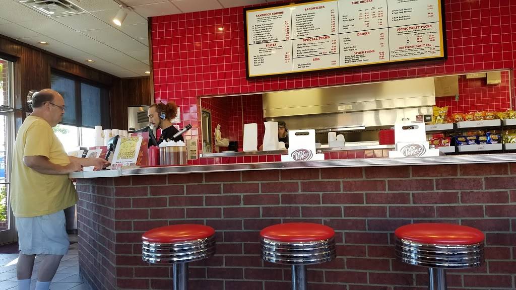 Tops Bar-B-Q | restaurant | 5144 Poplar Ave, Memphis, TN 38117, USA | 9016827146 OR +1 901-682-7146