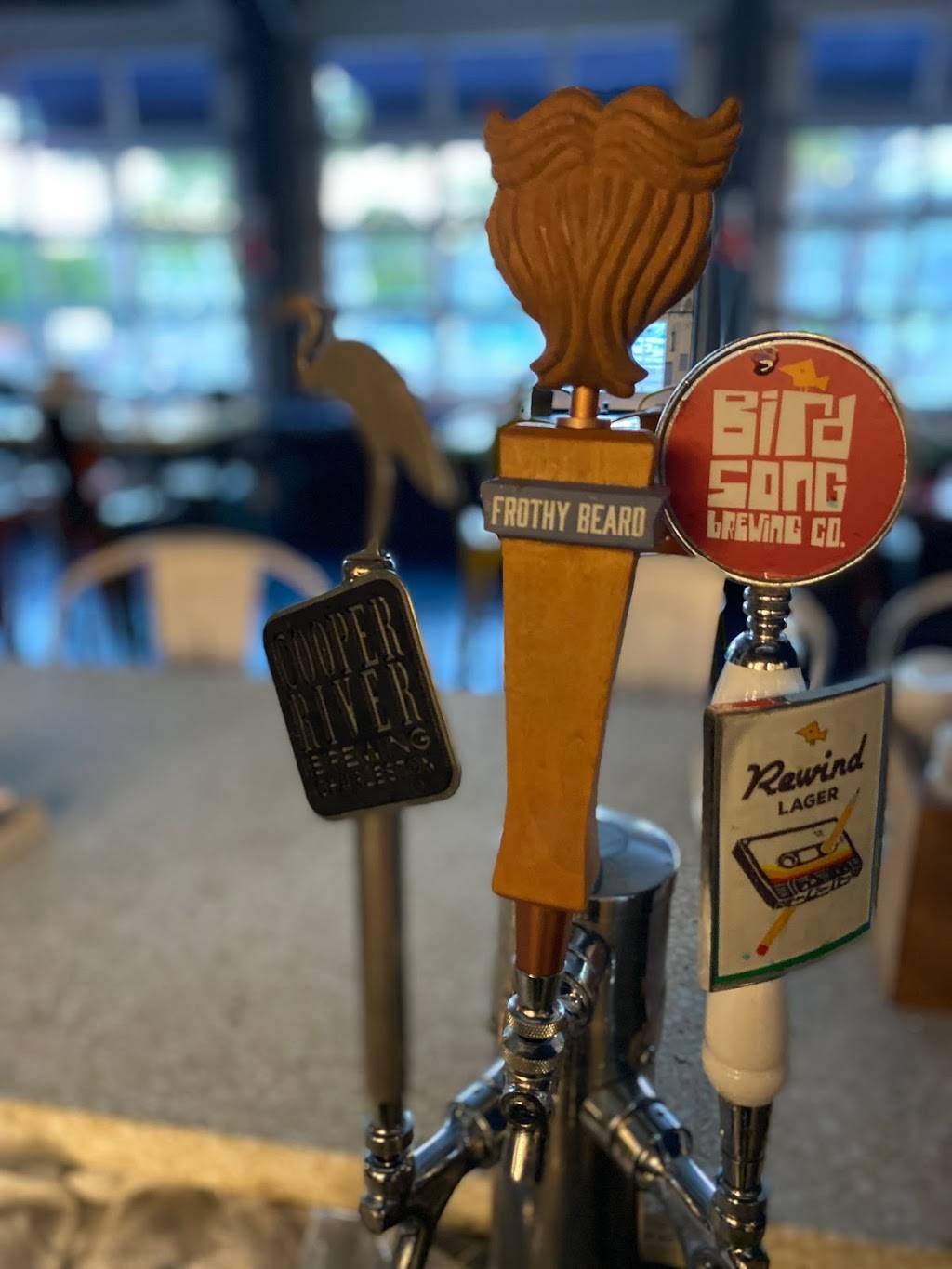 Holy Cow Burgers & Brew | restaurant | 4399 McCarthy Street, North Charleston, SC 29405, USA | 8433778120 OR +1 843-377-8120