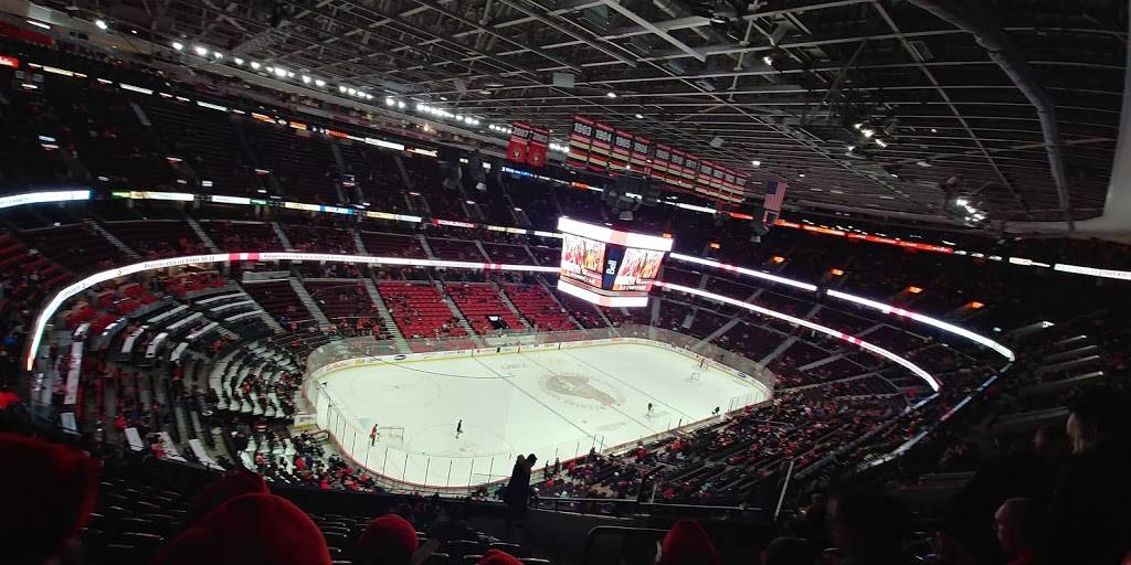 Berts | restaurant | 1000 Palladium Dr, Kanata, ON K2V 1E2, Canada | 6135992582 OR +1 613-599-2582