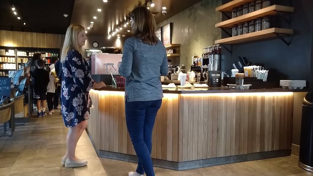 Starbucks | cafe | 60 Bedford St, Lexington, MA 02420, USA | 7818631189 OR +1 781-863-1189