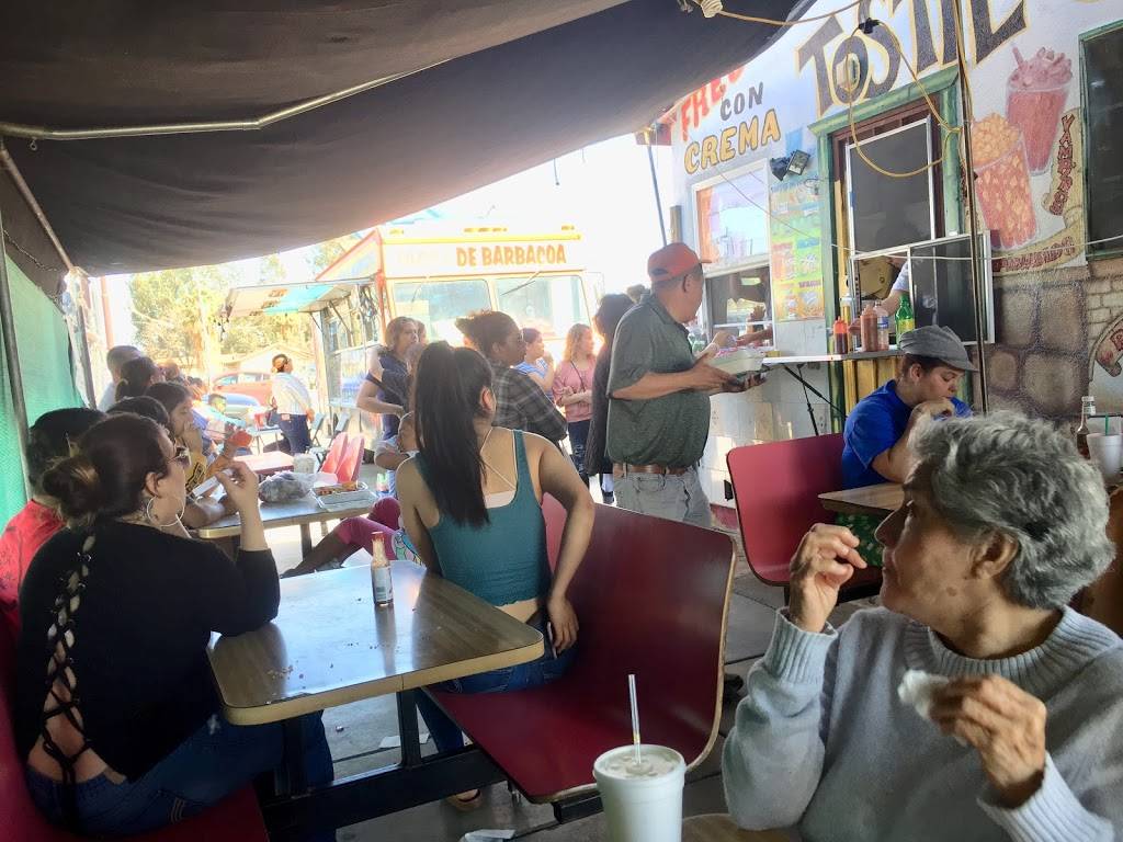 Tortas el Abuelo | restaurant | 1120 Mt Vernon Ave, Bakersfield, CA 93307, USA | 6613950515 OR +1 661-395-0515