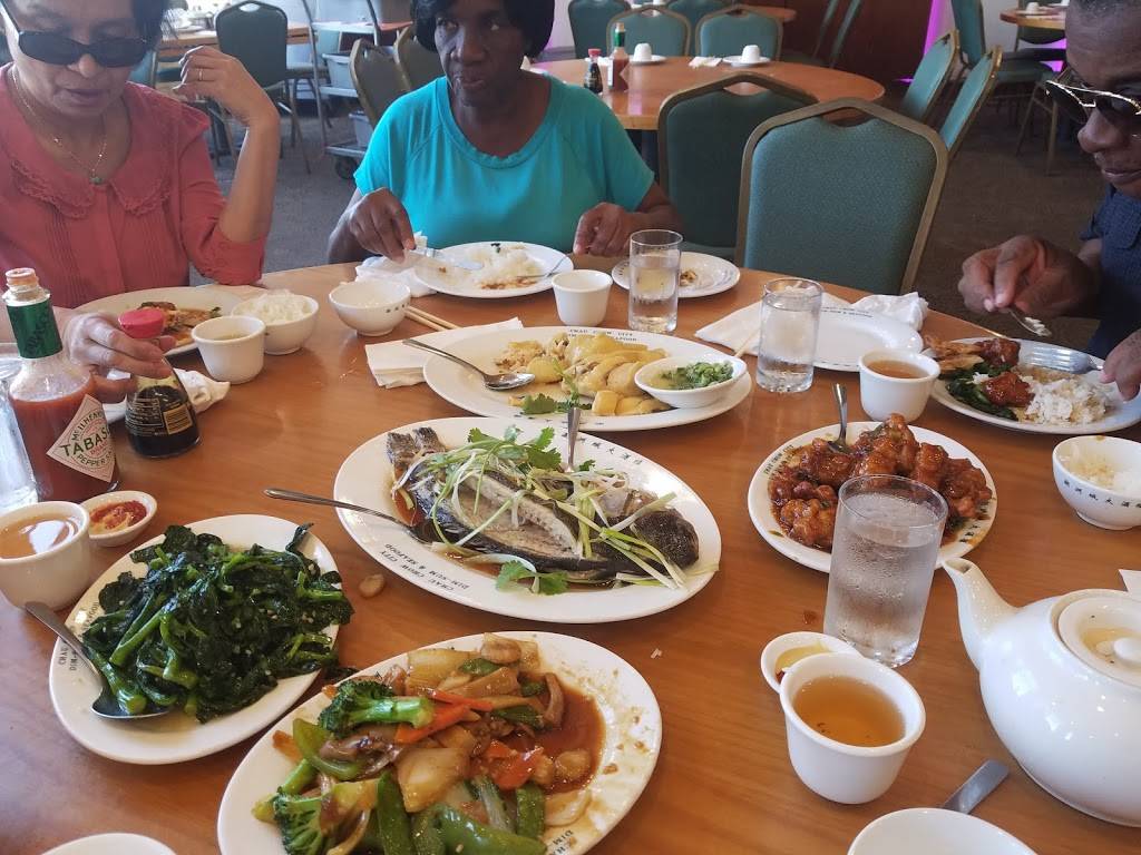 Chau Chow Restaurant | restaurant | 699 Morrissey Blvd, Dorchester, MA 02122, USA | 6172888188 OR +1 617-288-8188