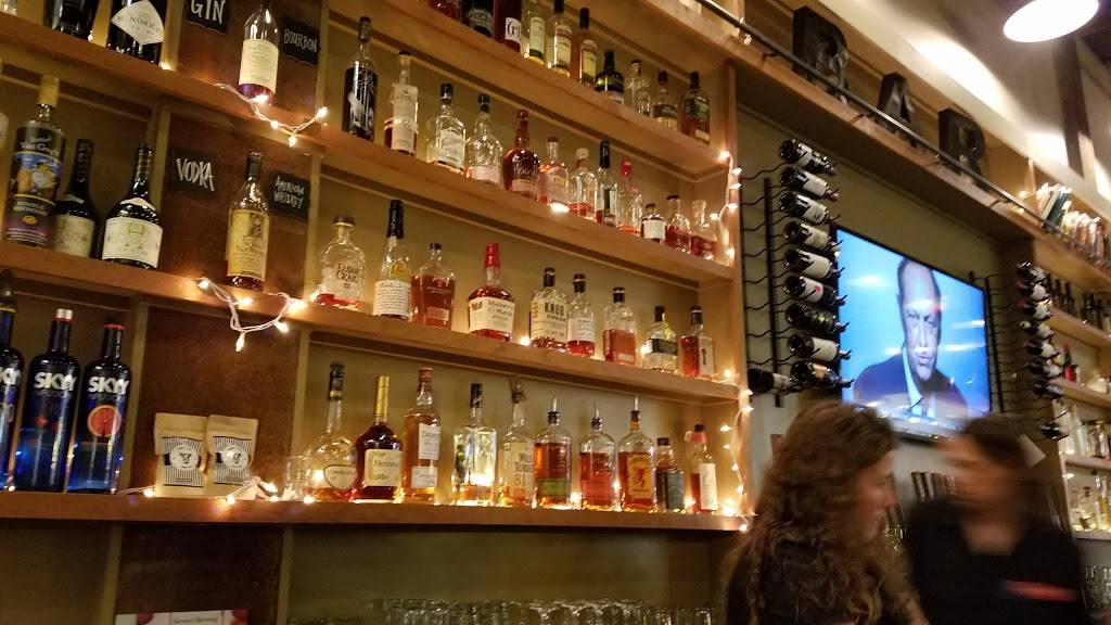 Skewed Brewing | restaurant | 21182 Salmon Run Mall Loop W, Watertown, NY 13601, USA | 3157882337 OR +1 315-788-2337