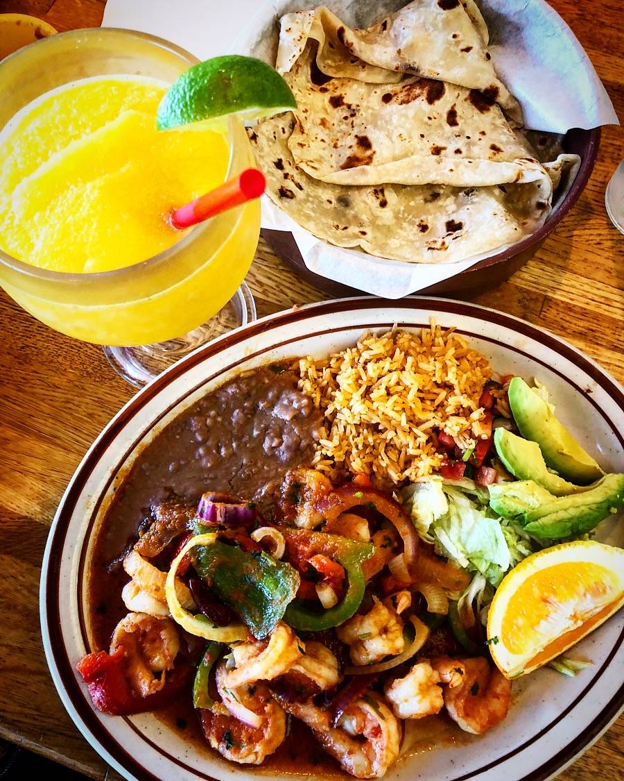 Nenas Mexican Restaurant | restaurant | 445 W Weber Ave #120, Stockton, CA 95203, USA | 2095470217 OR +1 209-547-0217