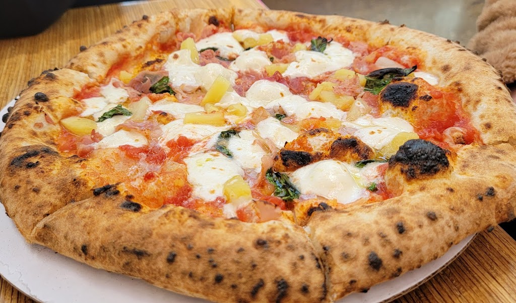 Amore Neapolitan Pizzeria at Tin Can Alley | restaurant | 6110 Alameda Blvd NE space 3, Albuquerque, NM 87113, USA | 5052080820 OR +1 505-208-0820