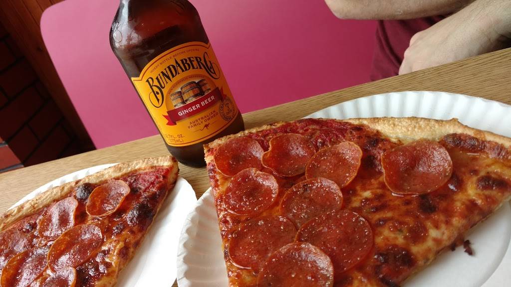 Revere House of Pizza | restaurant | 354 Broadway, Revere, MA 02151, USA | 9782881672 OR +1 978-288-1672