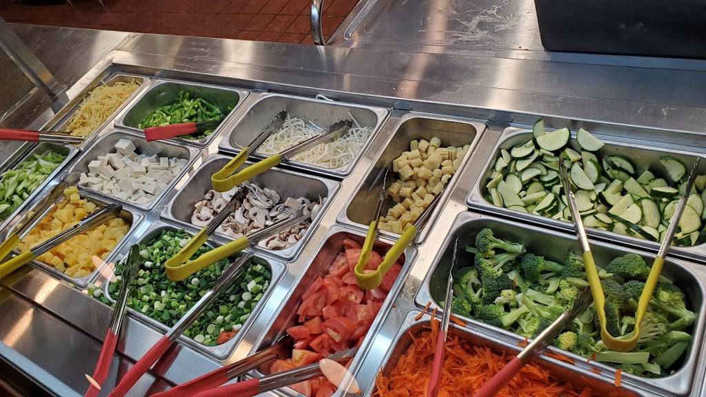 GK Mongolian BBQ | restaurant | 6661 Stanford Ranch Rd suite q, Rocklin, CA 95677, USA | 9162592843 OR +1 916-259-2843